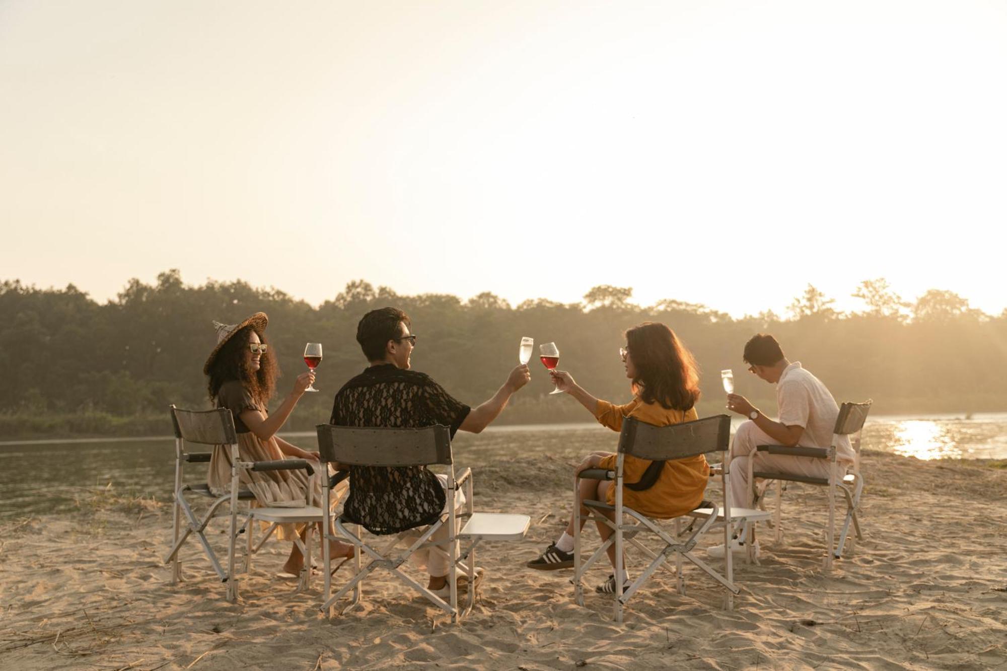 Kasara Chitwan Hotel Patlahara Kültér fotó